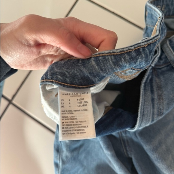 American Eagle Outfitters Blue Distressed Skinny Jeans - Picture 6 of 6